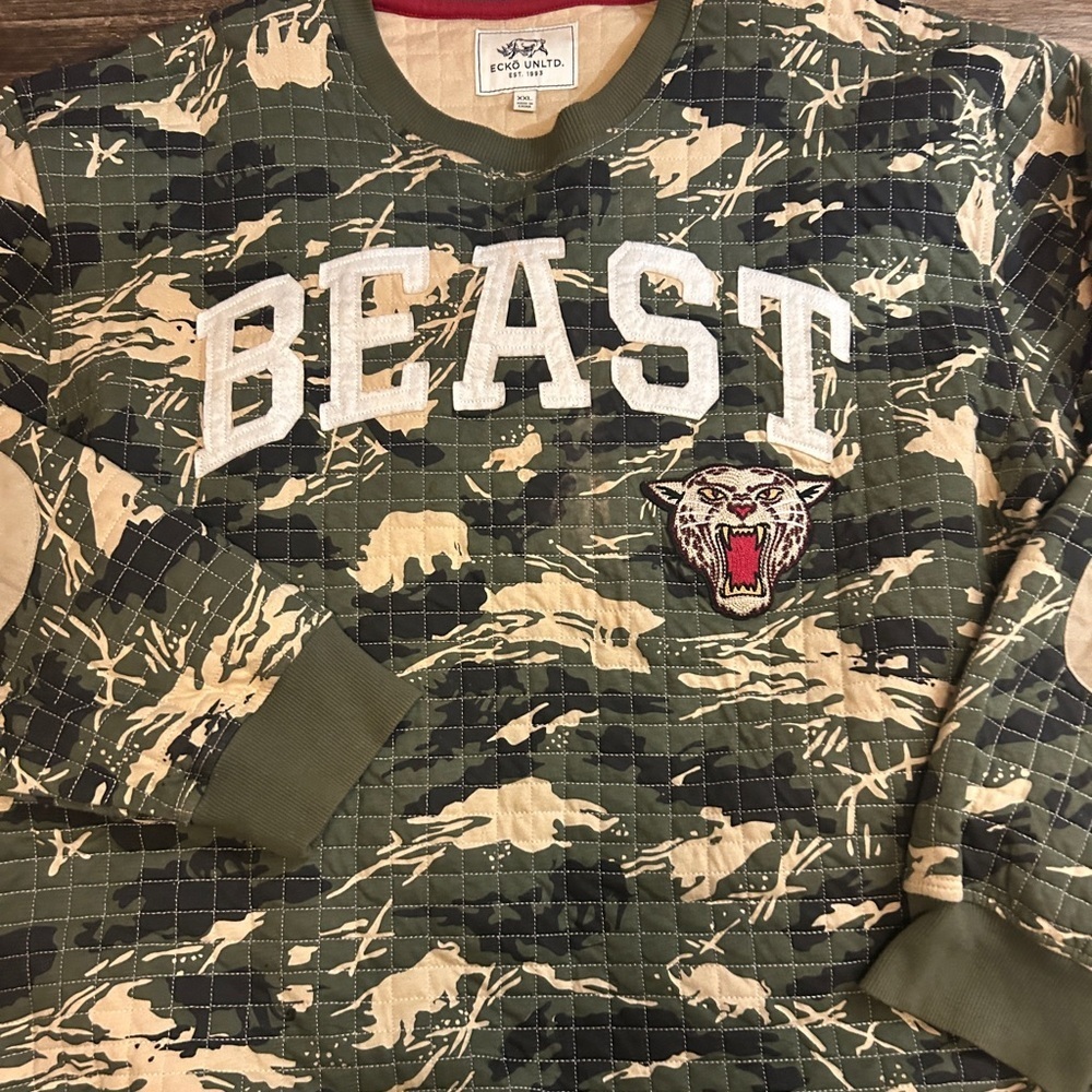 Ecko Unltd brand quilted camo sweatshirt "BEAST" graphic size xxl mens - Picture 2 of 8